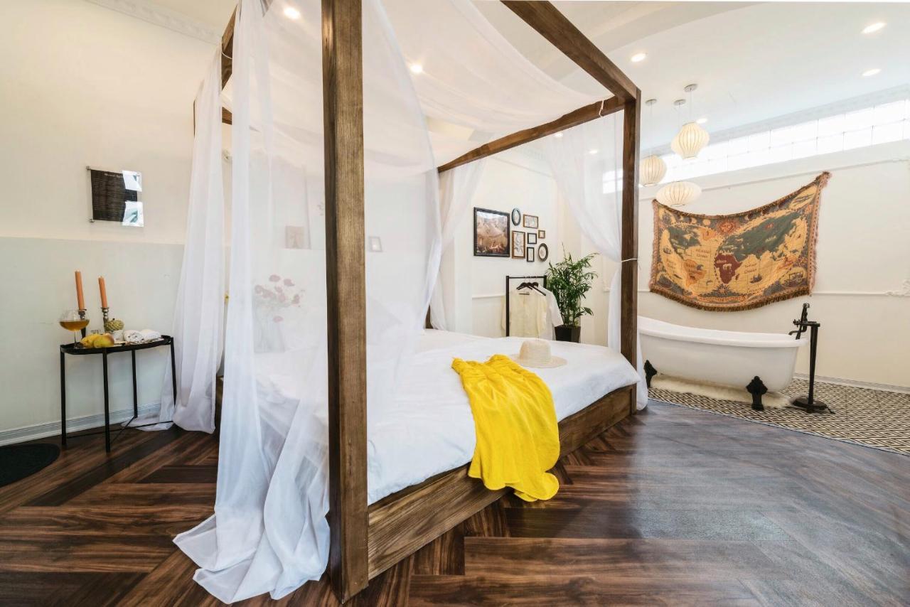 Chloe & Leo Boutique Homestay 하노이 외부 사진