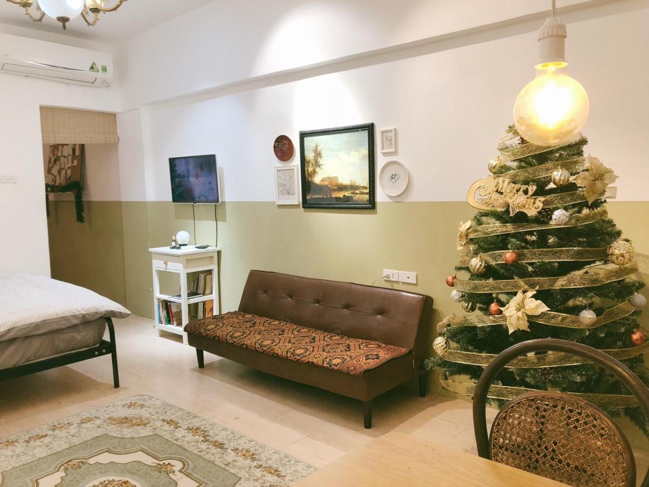 Chloe & Leo Boutique Homestay 하노이 외부 사진